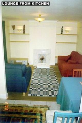 			VIEWINGS ARE HIGHLY RECOMMENDED!, 2 Bedroom, 1 bath, 1 reception Flat			 Cricklewood Lane, CRICKLEWOOD NW2